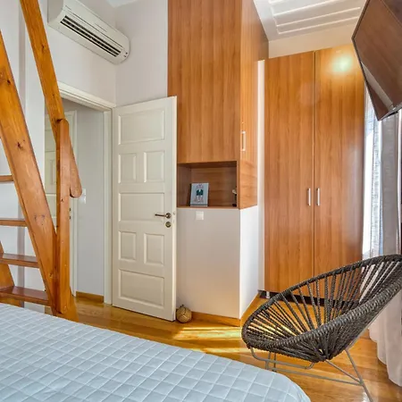 Koletti 7 Apartamento